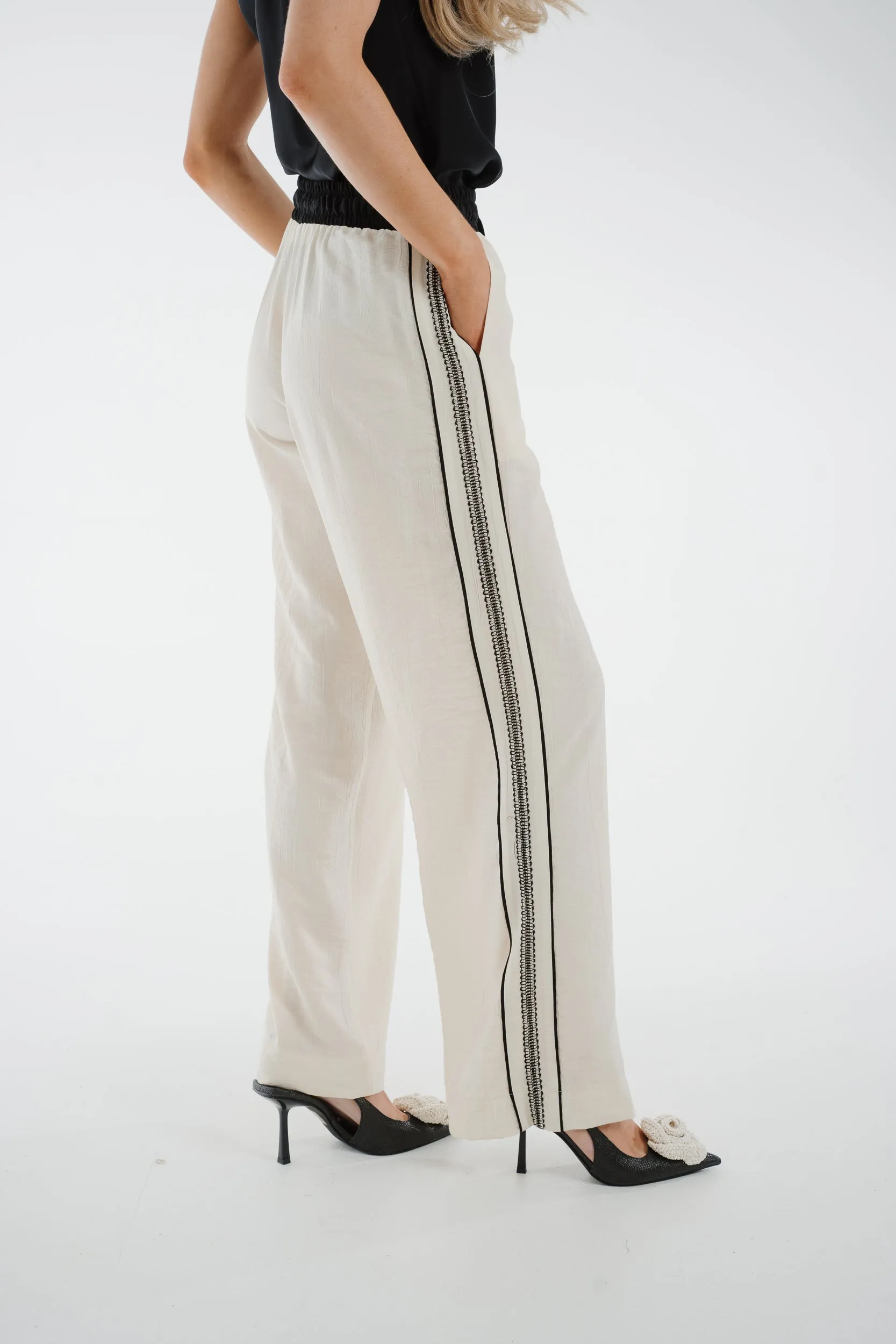 Alana Stripe Detail Trousers In Cream