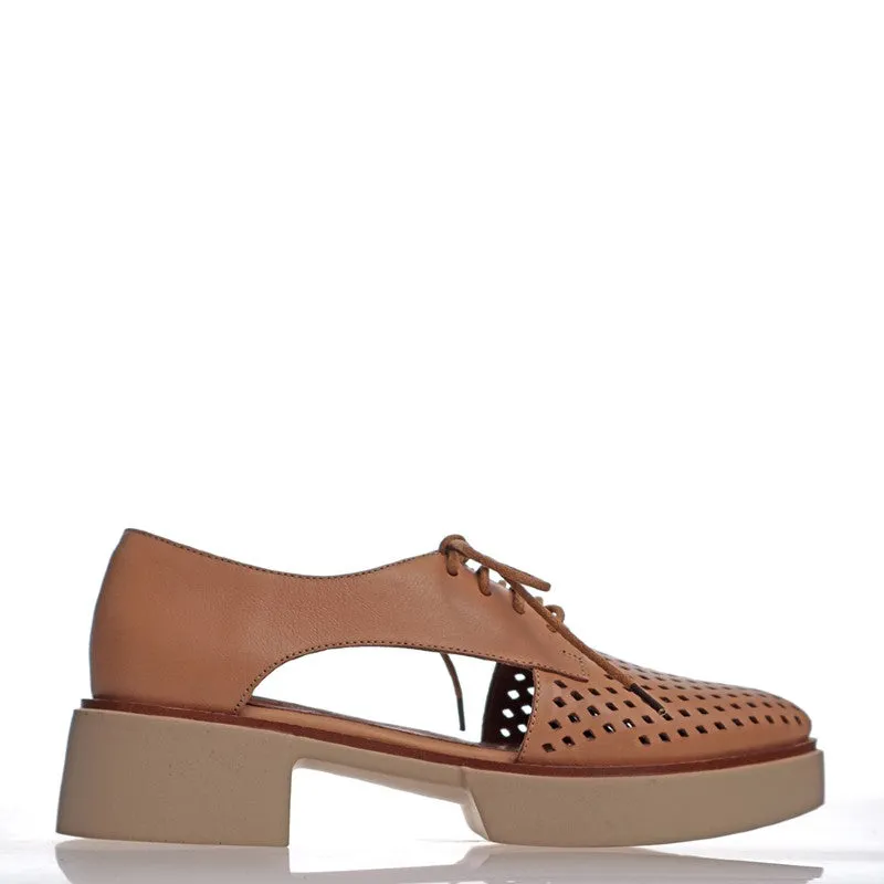 Alfie & Evie -  Treacle Lace Ups - Camel