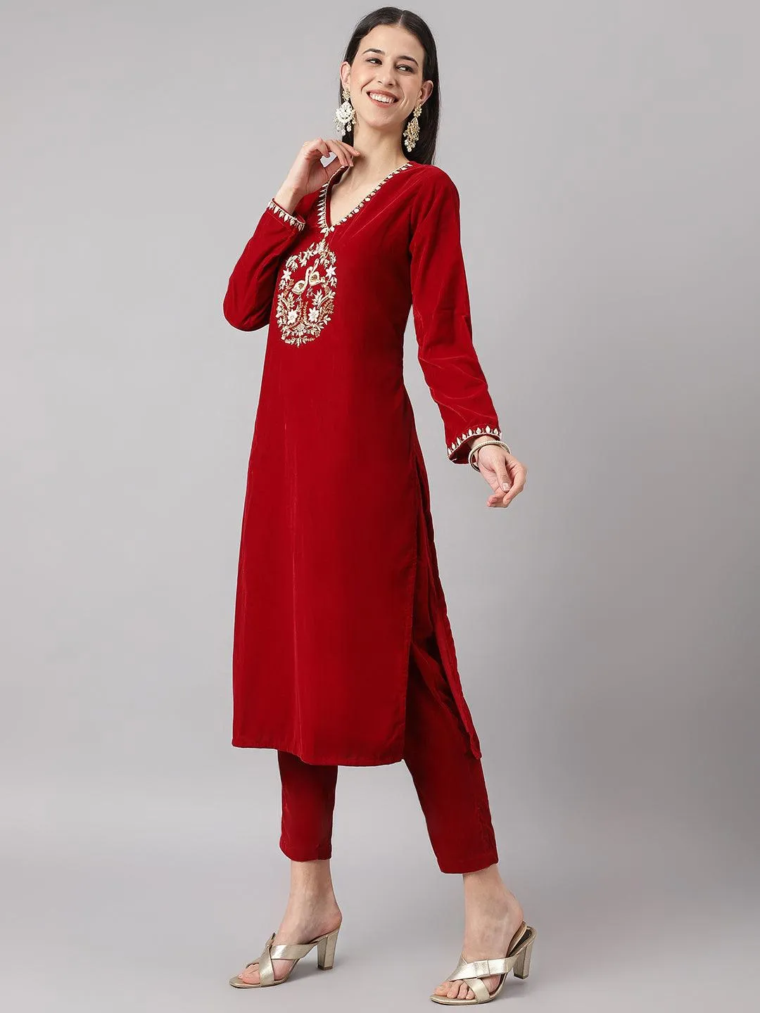 Divena Maroon Solid Valvet hand work Kurta pant With Organza Dupatta set