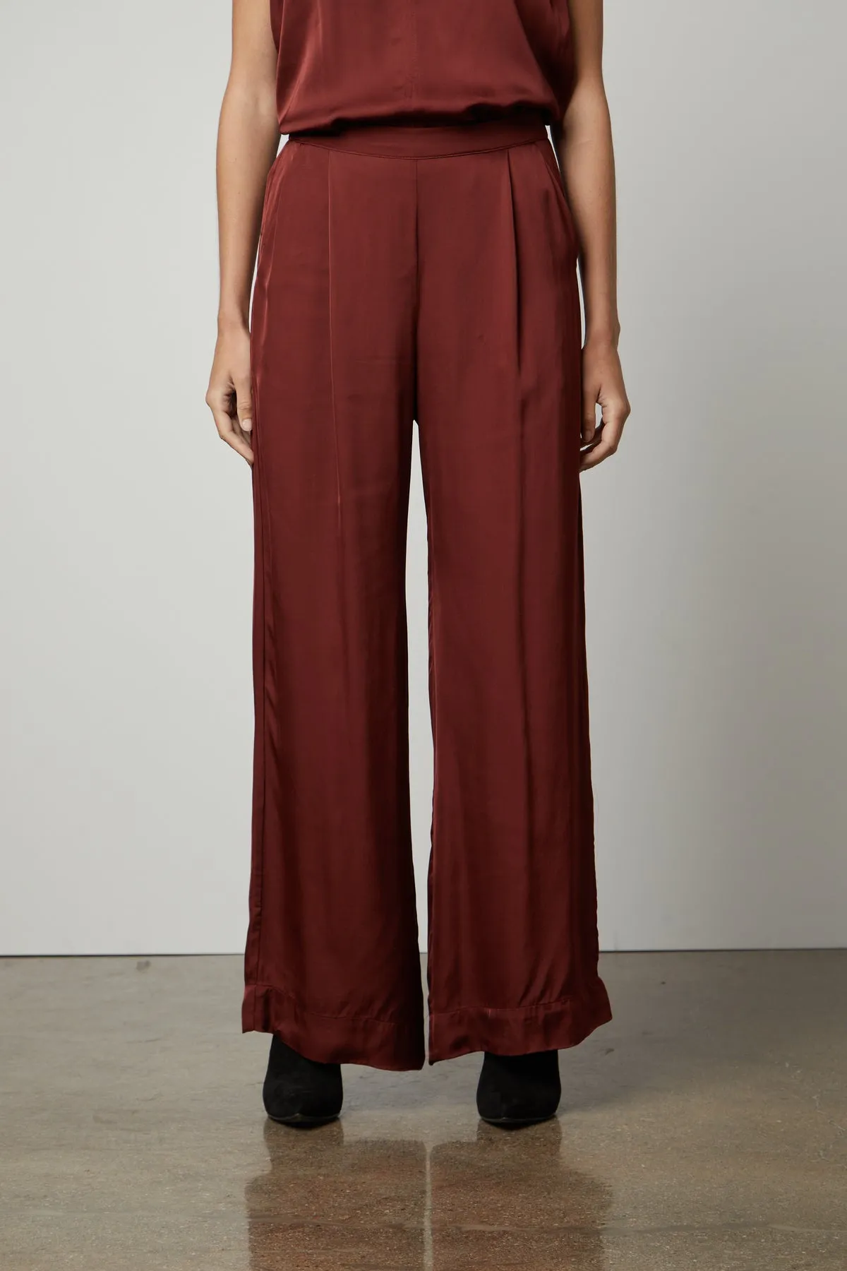 LIVI SATIN VISCOSE WIDE LEG PANT