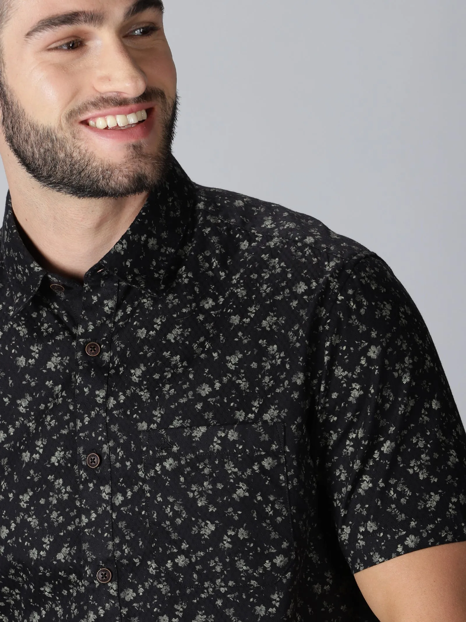 MEN'S DOBBY BLACK PRINT SLIM FIT SHIRT