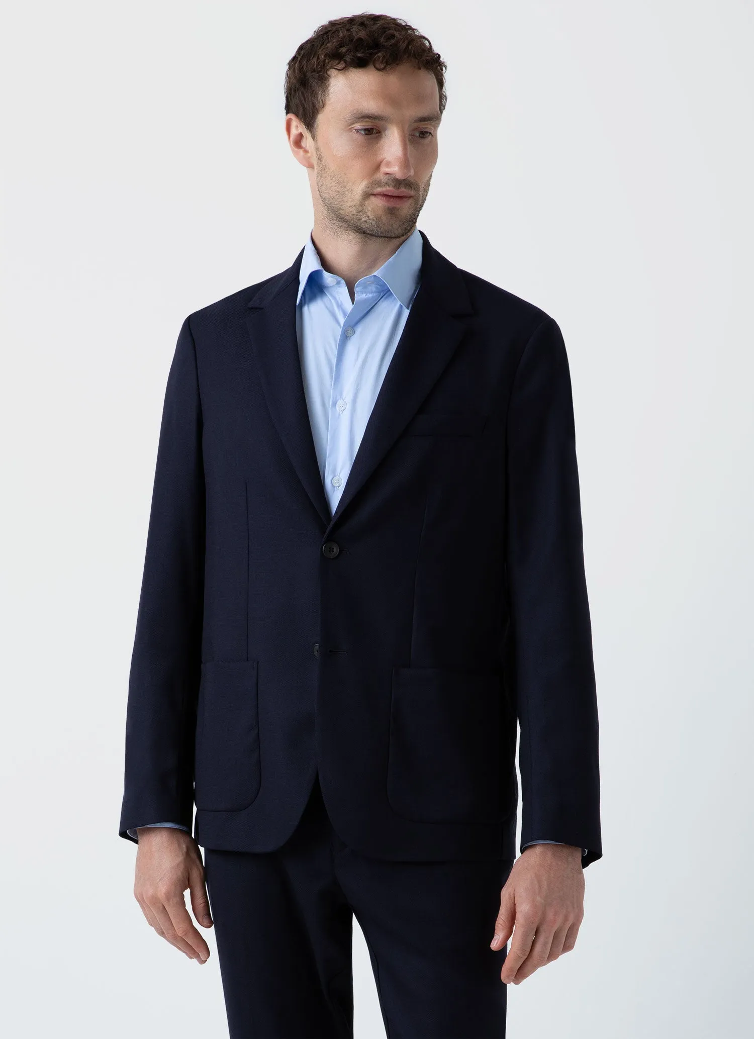 Men's Travel Wool Two-Piece Suit in Navy