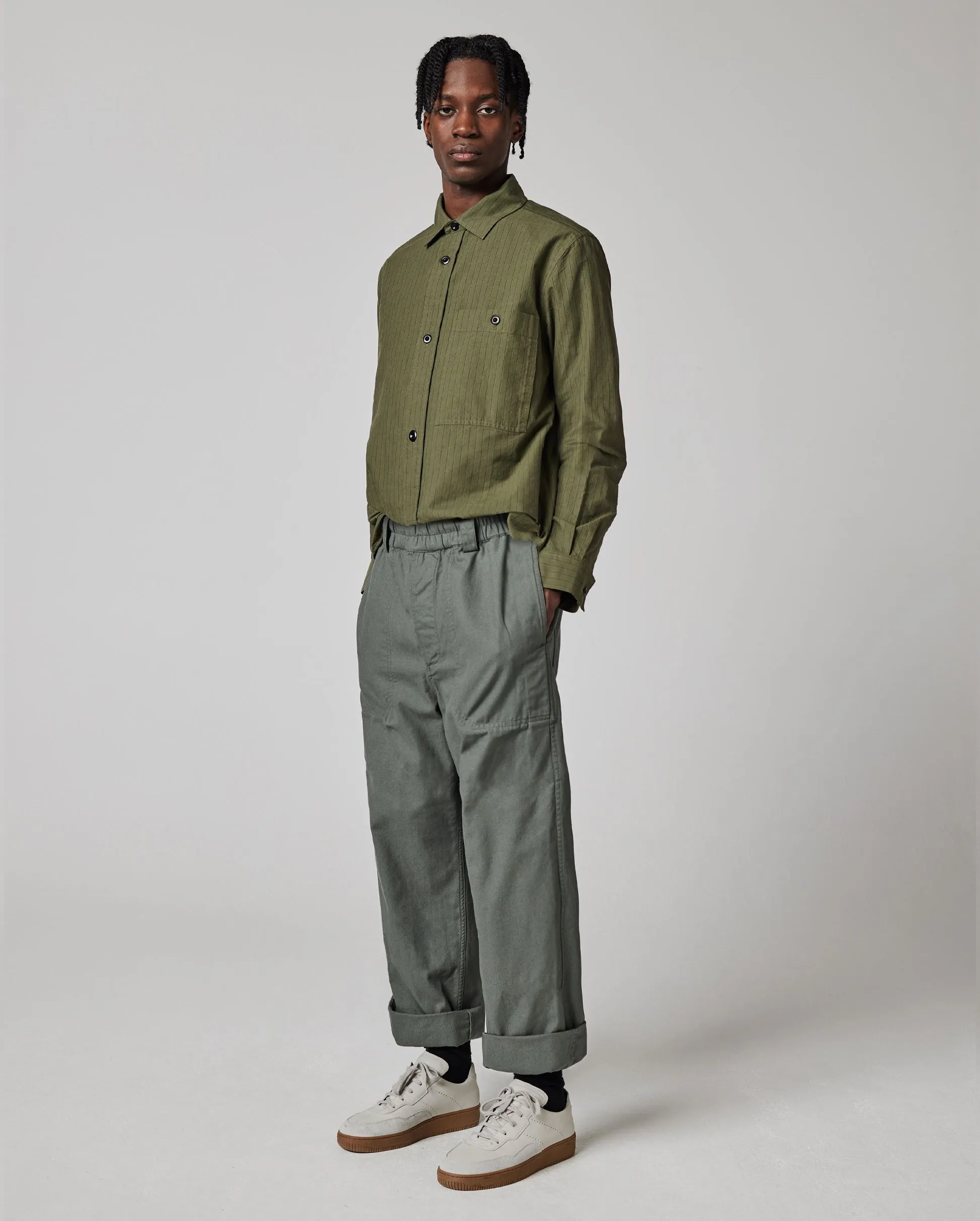 MHL ZIP POCKET JOGGER / WORN GREEN