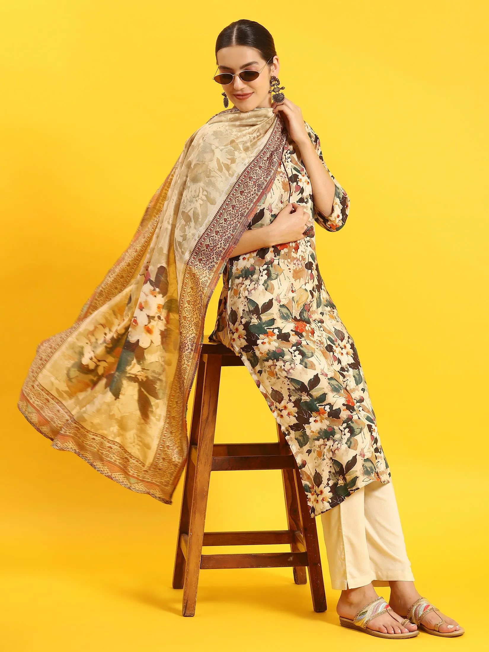 Women Beige Floral Print Kurta Trouser Dupatta